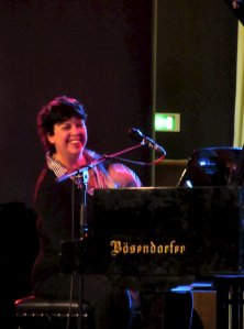 This week's Friday Tonic gig, in the Clore Ballroom of the Royal Festival Hall, between 5.30 pm and 7.00 pm, was The Liane Carroll Trio, and excellent they were too :)